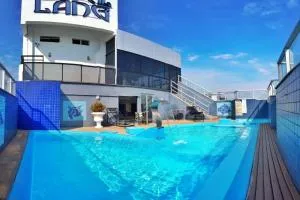 Hotel Lang Palace - Fica no Centro da Cidade - 埃雷欣