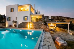 Villa Vitamin Sea with Heated Pool and Panoramic Sea View Paros Greece