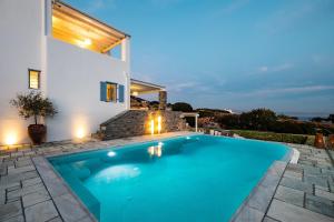 Villa Vitamin Sea with Heated Pool and Panoramic Sea View Paros Greece