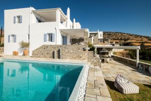 Villa Vitamin Sea with Heated Pool and Panoramic Sea View Paros Greece