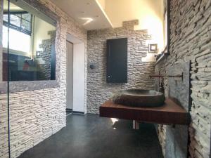 B OUR GUEST at NEW FLAT NEARBY DRESDEN !!!POOL!!!