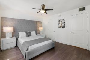 Miami Downtown Brickell spacious 4 Bedrooms 6 Beds