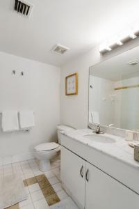 Miami Downtown Brickell spacious 4 Bedrooms 6 Beds