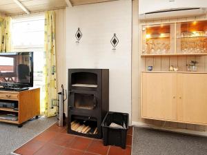 8 person holiday home in Sjølund-By Traum