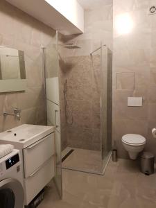 Carla Sea View Summerland