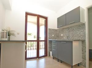 Apartments Vesna 718