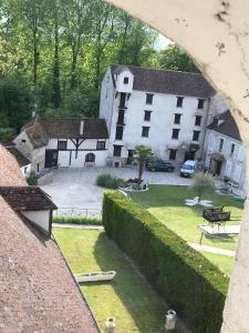B&B / Chambres d'hotes Moulin de Moulignon B&B : Appartement (6 Adultes)