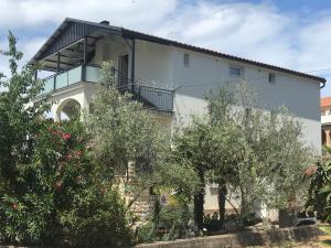 Lovely Sea View House in Malinska Island Krk