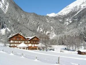 Alpenhotel Badmeister - Innerfragant