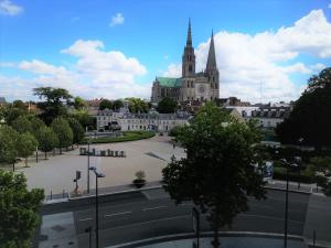 Hotel Le Boeuf Couronne Chartres - Logis Hotels : photos des chambres