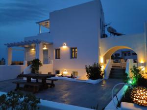Santoxenia luxury villa