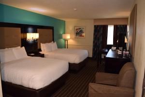 Queen Room with Two Queen Beds - Accessible/Non-Smoking  room in Clarion Hotel Rock Springs-Green River