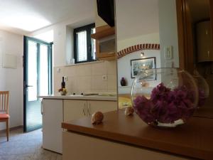 Paradise Stone Apartments