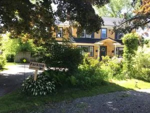 The Stella Rose B&B - Port Williams