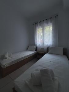Eleanas apartments