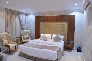 Crown City Hotel -فندق كراون ستي