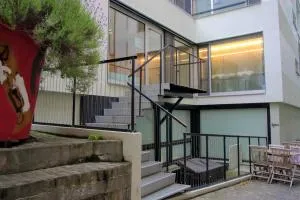 Green Marmot Capsule Hotel Zürich - 塔尔维尔