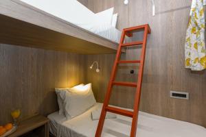 Small Twin Room room in LOC HOSPITALITY Urban Den