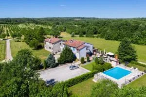 Hotel Tomažići - Santalezi