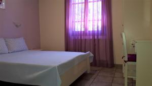 Ikos Studios and Apartments