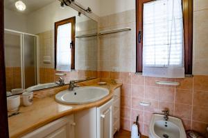 Molara Ichnos House img12