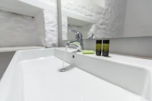 Vita Real Estate