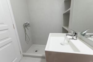 Vita Real Estate