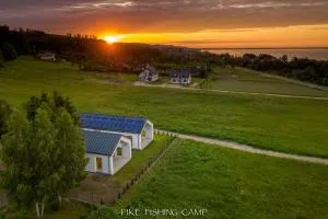 Pike Fishing Camp - Salino