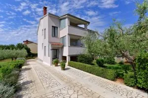 Brezac olive garden apartment - 卡尼卡