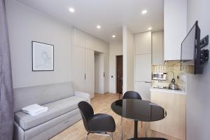 New apartment near the sea and Arcadia