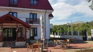 PENSIUNEA BERCA - Runcu