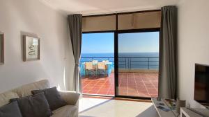 Sea View Apartment Sesimbra- Apartamento Vista Mar