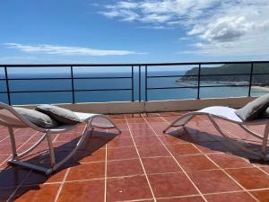 Sea View Apartment Sesimbra- Apartamento Vista Mar