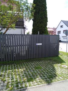 Ferienwohnung mit kleinem Garten