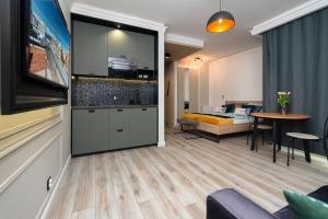 Grey Horse Apartment premium