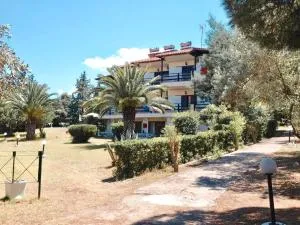 Penny's Holiday Studio - 卡尼奥提