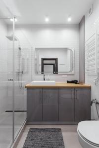 Grey Apartment in Arcadia with terrace