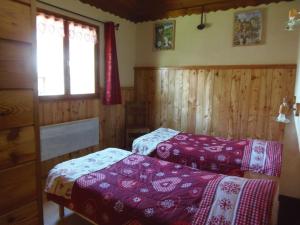 Appartements Chalet l'aubepine residence B&B : photos des chambres