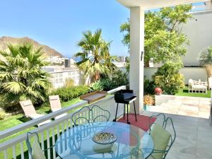 Villa Blanca Views & Pool