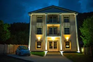 Green Hill Villa - Căpăţîneni-Ungureni