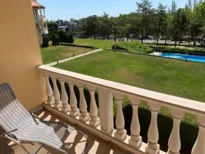 Delfin Apartman Balatonfüred - 乔保克