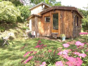 Chalets La cabane en bois : photos des chambres