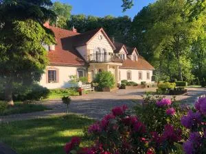 Dworek w Skibnie - Sieciemin