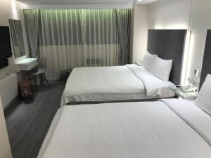 Phòng Gia Đình Loại Sang (Deluxe Family Room)