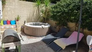 Petite maison au calme garrigue et mer Montpellier - 蒙费列叙尔莱