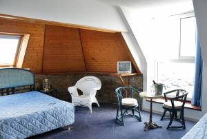 Hotels Les Rochers : photos des chambres
