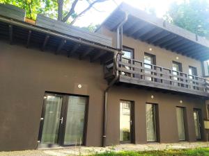 Honeycomb Tiny Apartments