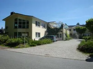 Hotel am Kunnerstein - Borstendorf