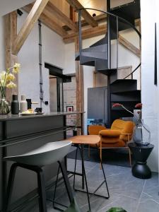 Mystictone - loft in the heart of Warsaw - Nowy Świat ROOMTONES