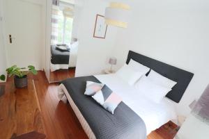 Family stay - steps from Disneyland